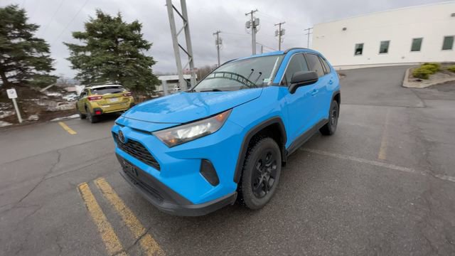 Used 2021 Toyota RAV4 LE image 5