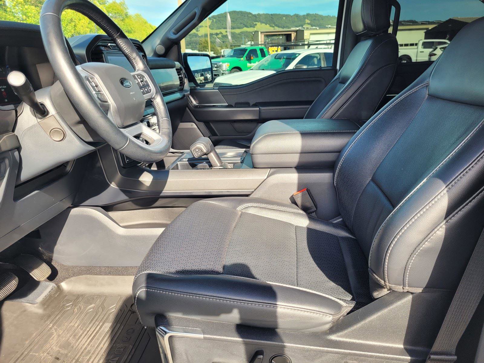 Used 2024 Ford F150 Lariat w/ FX4 Off-Road Package image 20