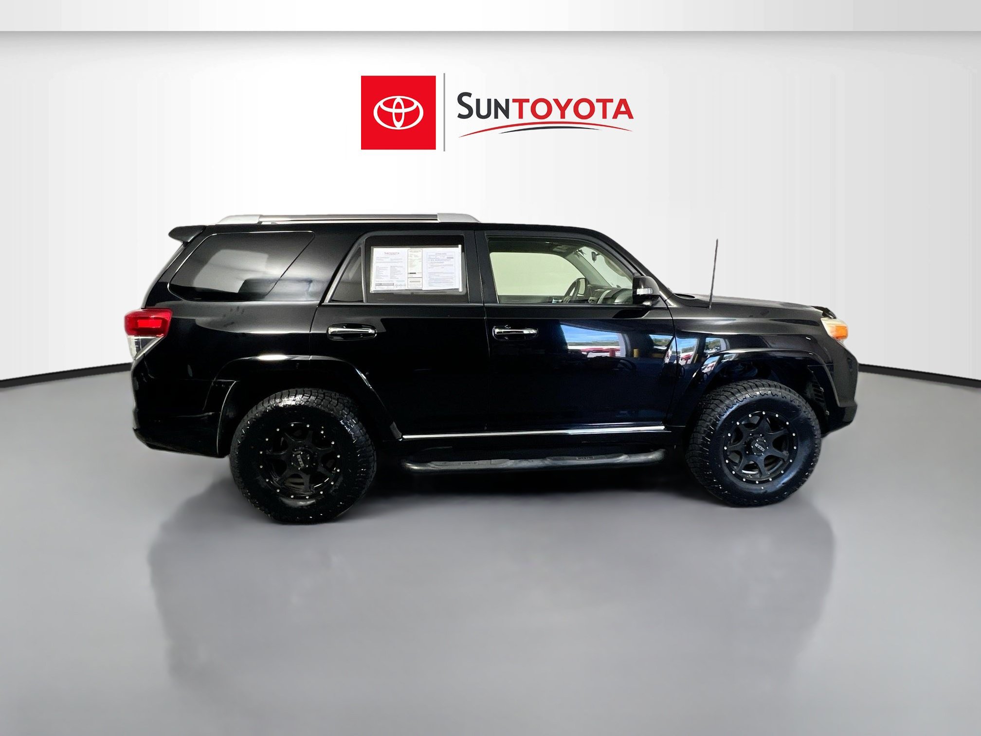 Used 2012 Toyota 4Runner SR5 RWD image 2
