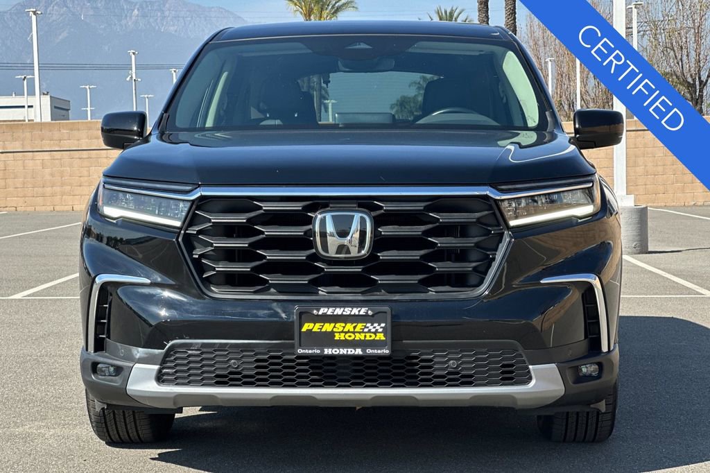 Certified 2025 Honda Pilot EX-L image 9