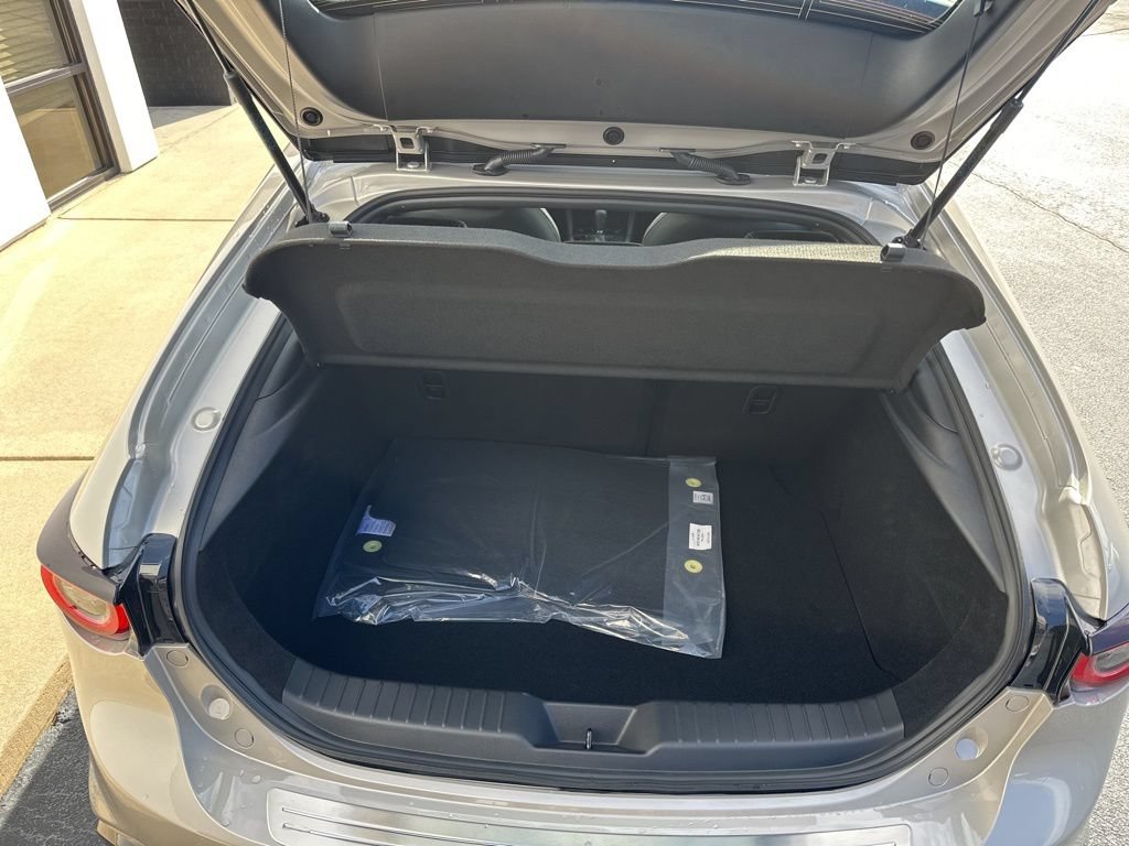 New 2026 MAZDA MAZDA3 s FWD image 20