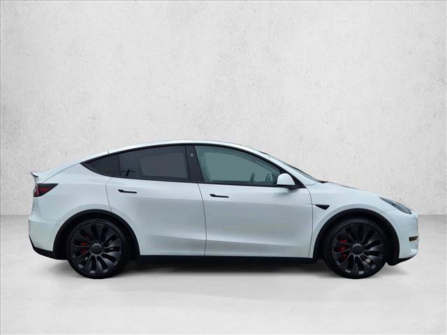 Used 2024 Tesla Model Y Performance video 4