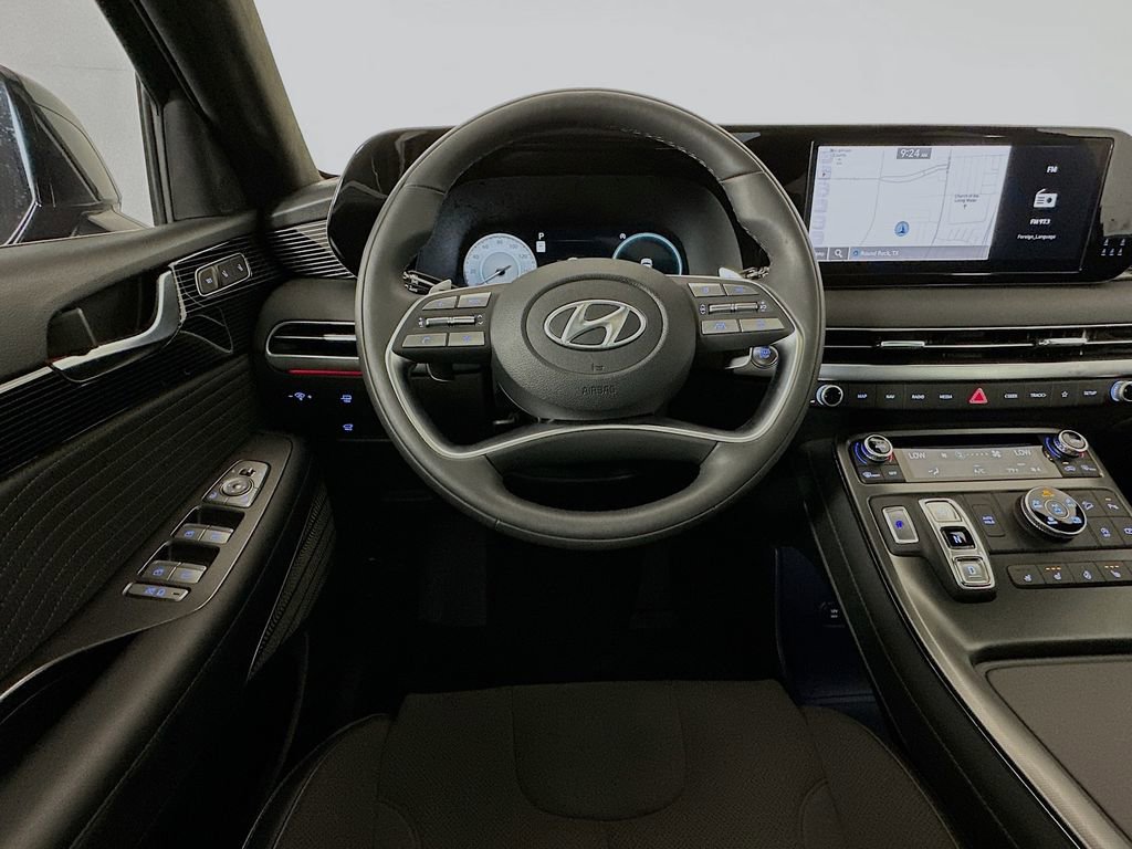 Used 2025 Hyundai Palisade Calligraphy AWD/4WD image 24