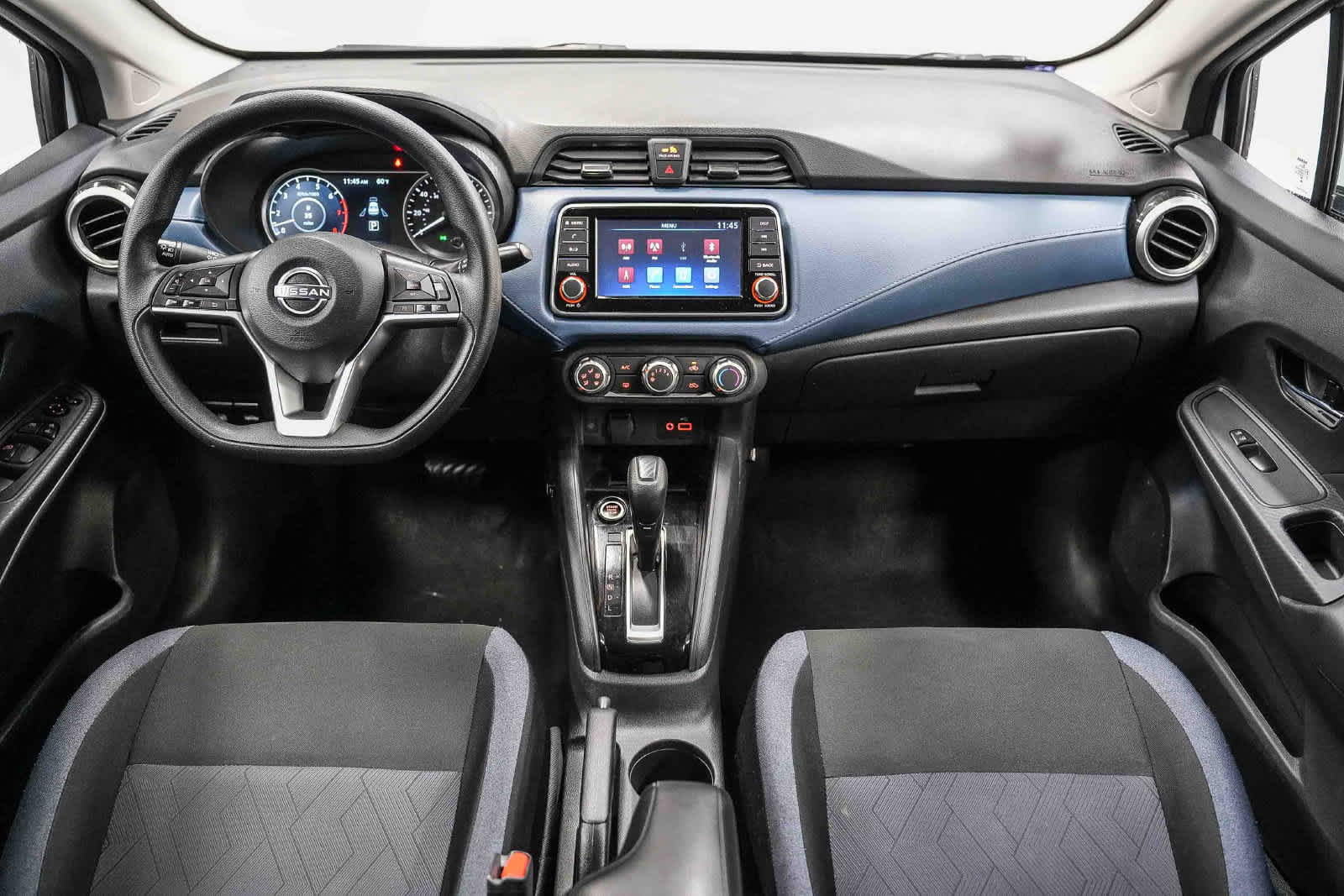 Used 2025 Nissan Versa SV w/ Trunk Package FWD image 12