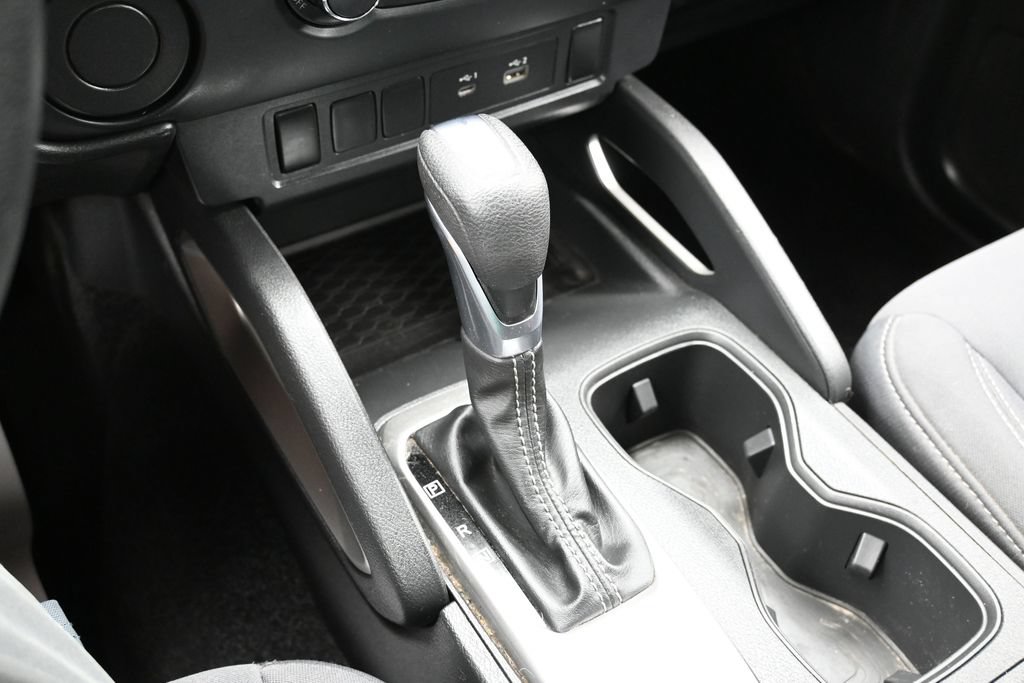 Used 2022 Nissan Frontier SV RWD image 26