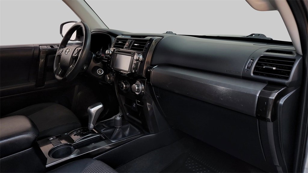 Used 2018 Toyota 4Runner TRD Off-Road image 36