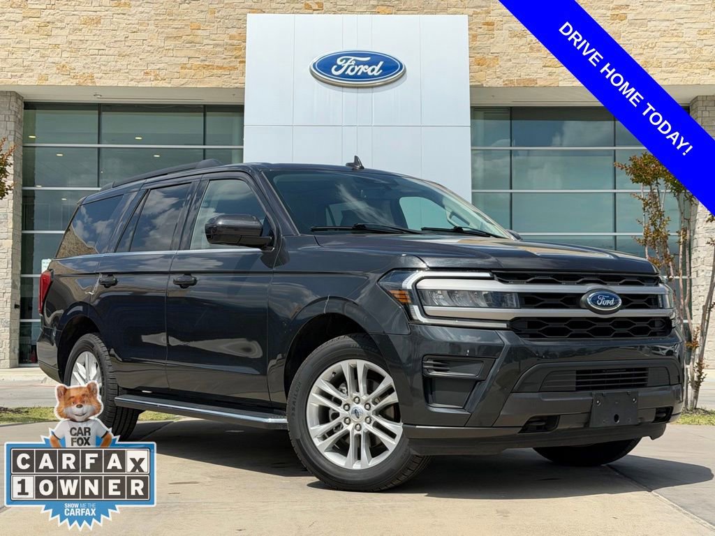 Used 2022 Ford Expedition XLT AWD/4WD image 1
