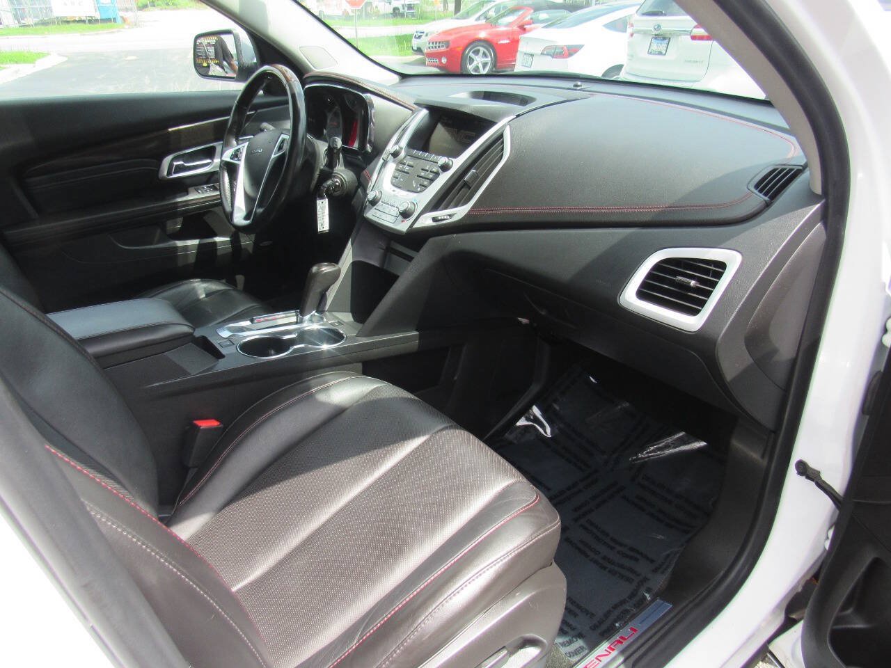Used 2015 GMC Terrain Denali FWD image 18