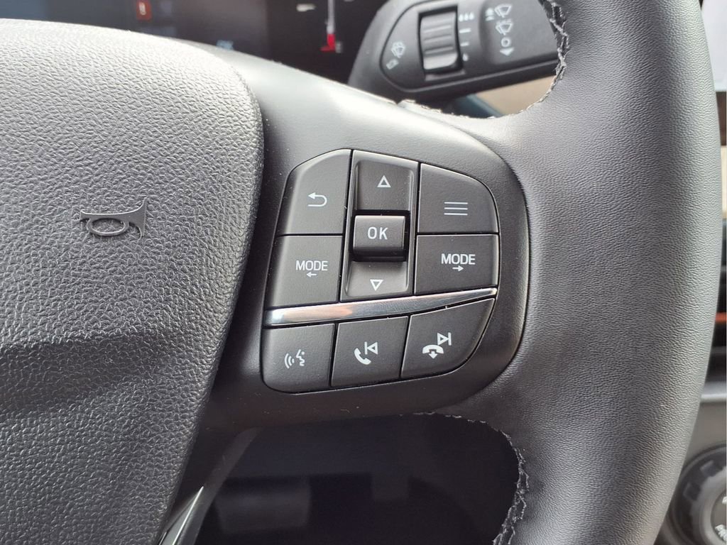 New 2026 Ford Maverick Lariat image 13