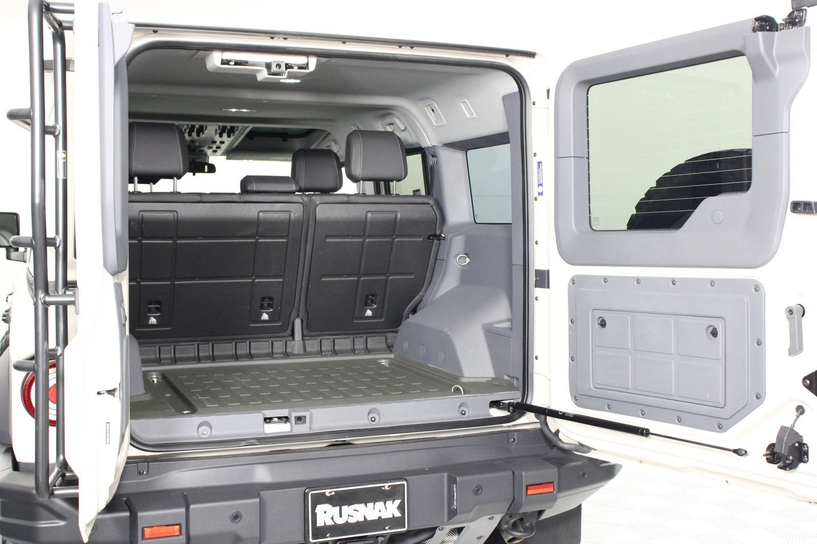 Used 2025 INEOS Grenadier AWD/4WD image 21
