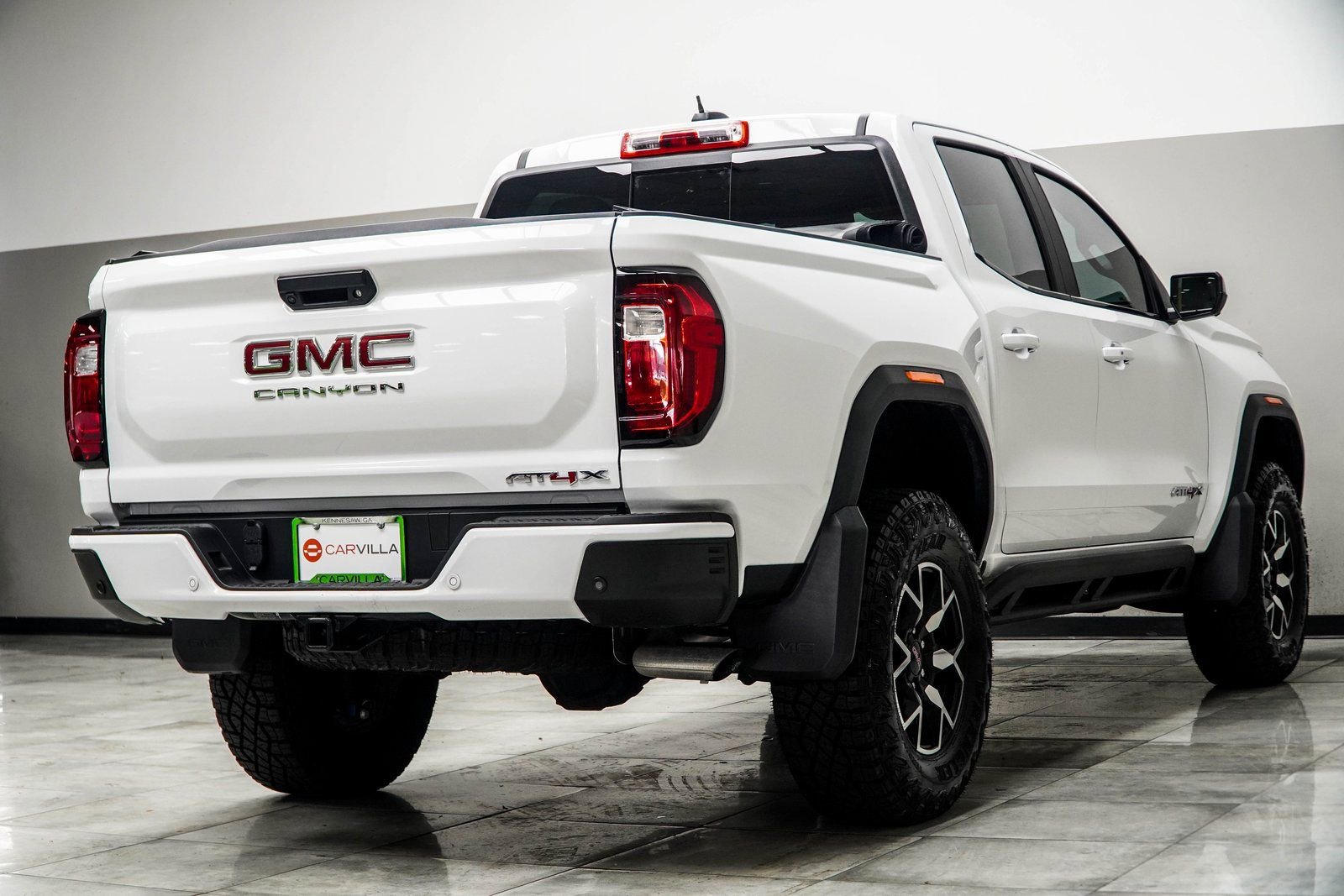 Used 2024 GMC Canyon AT4X image 12