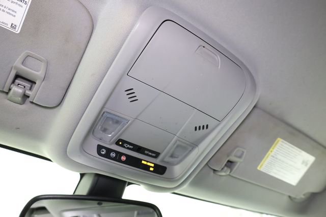 Used 2018 GMC Terrain SLT image 27