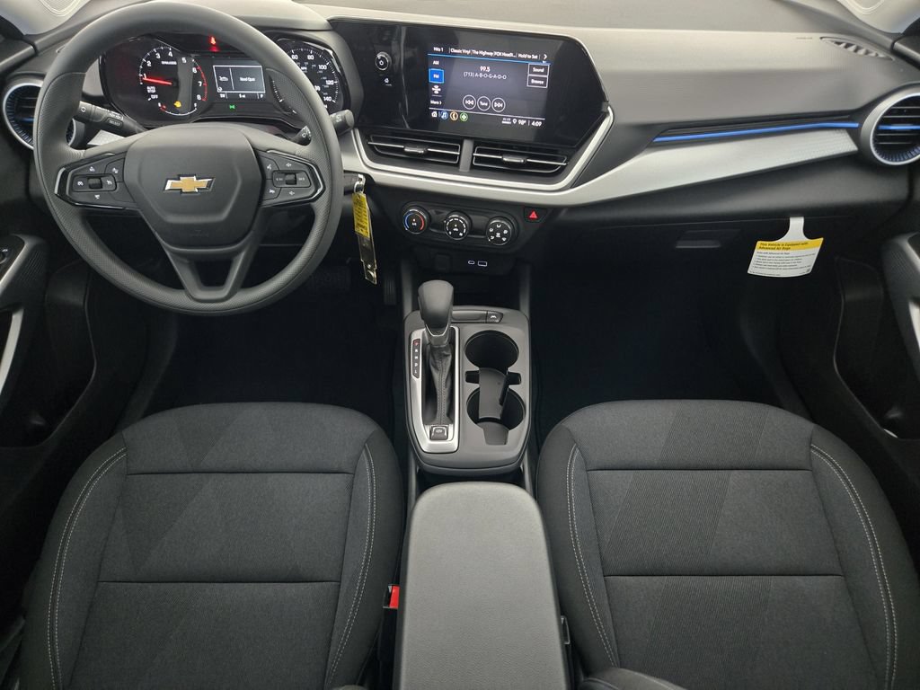 New 2026 Chevrolet Trax LS w/ Driver Confidence Package FWD image 28