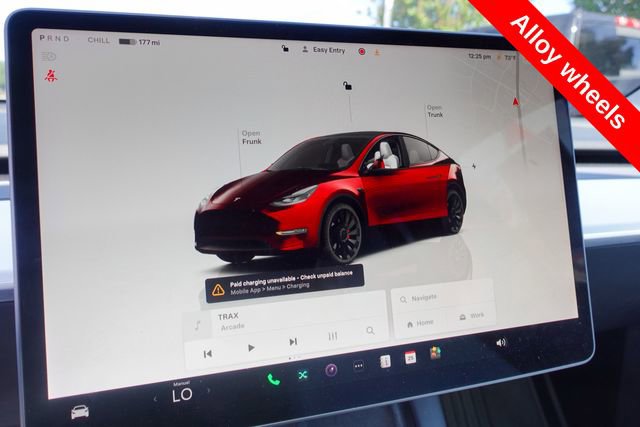 Used 2023 Tesla Model Y Performance image 15