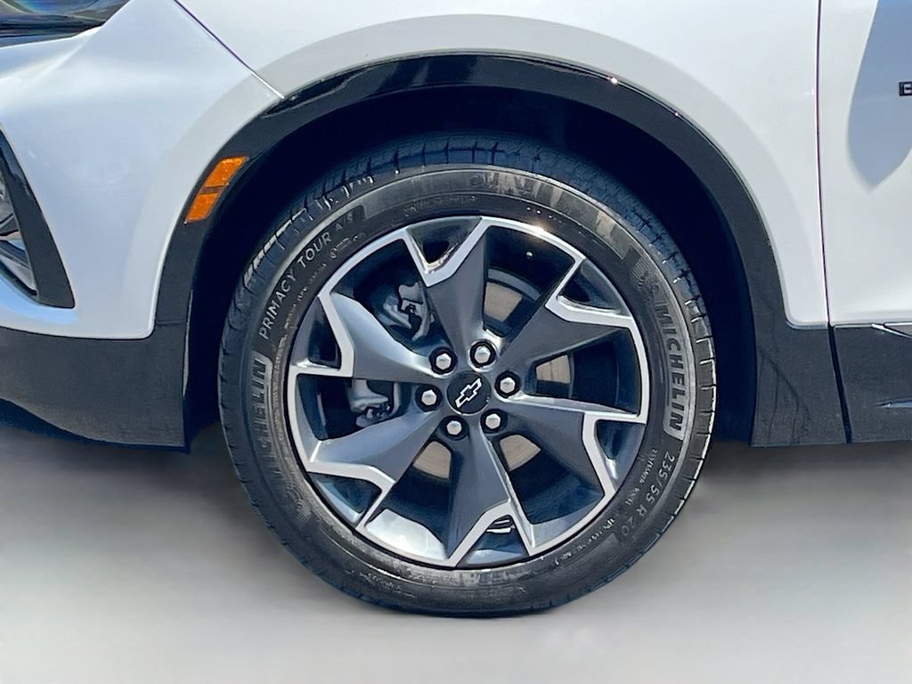 Used 2022 Chevrolet Blazer RS w/ Enhanced Convenience Package FWD image 32