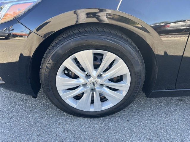 Used 2022 Nissan Sentra S image 14