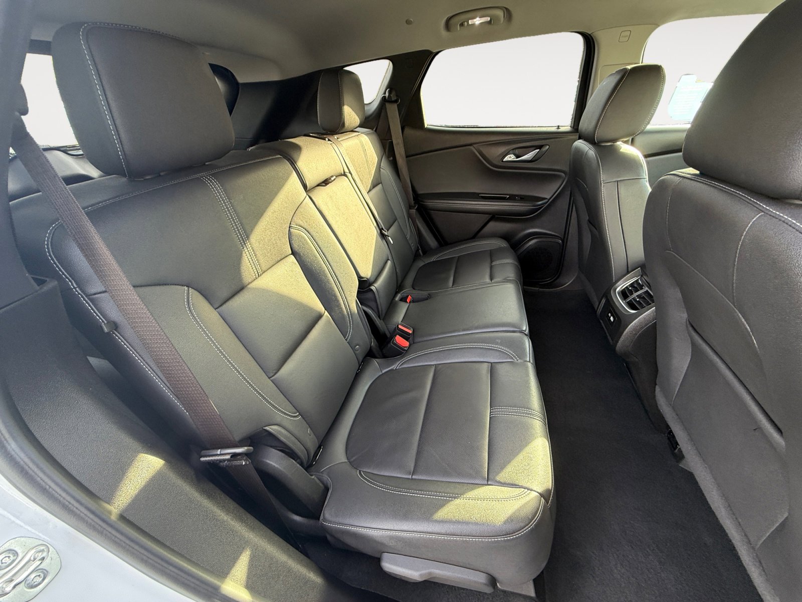 Used 2024 Chevrolet Blazer LT image 18