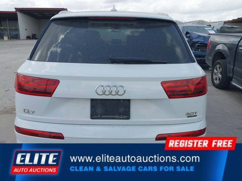 Used 2017 Audi Q7 3.0T Prestige w/ Prestige Package image 31