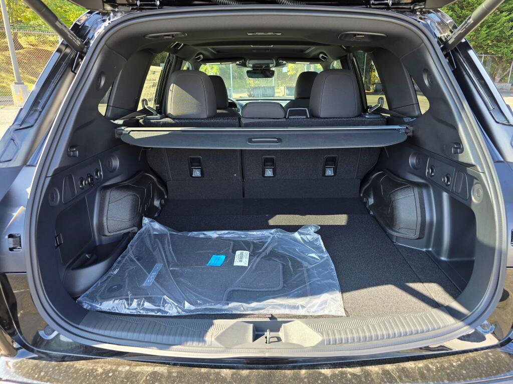 New 2026 Subaru Forester Touring AWD/4WD image 16
