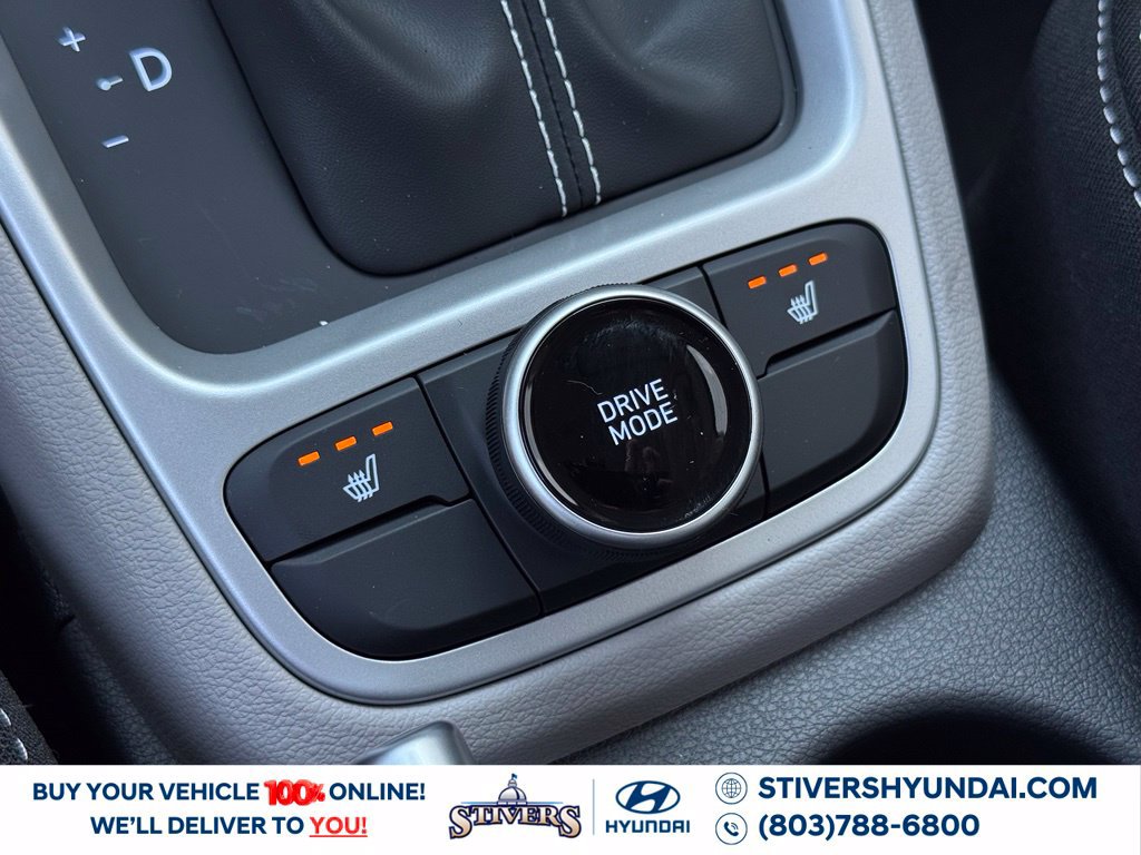 New 2026 Hyundai Venue SEL FWD image 29