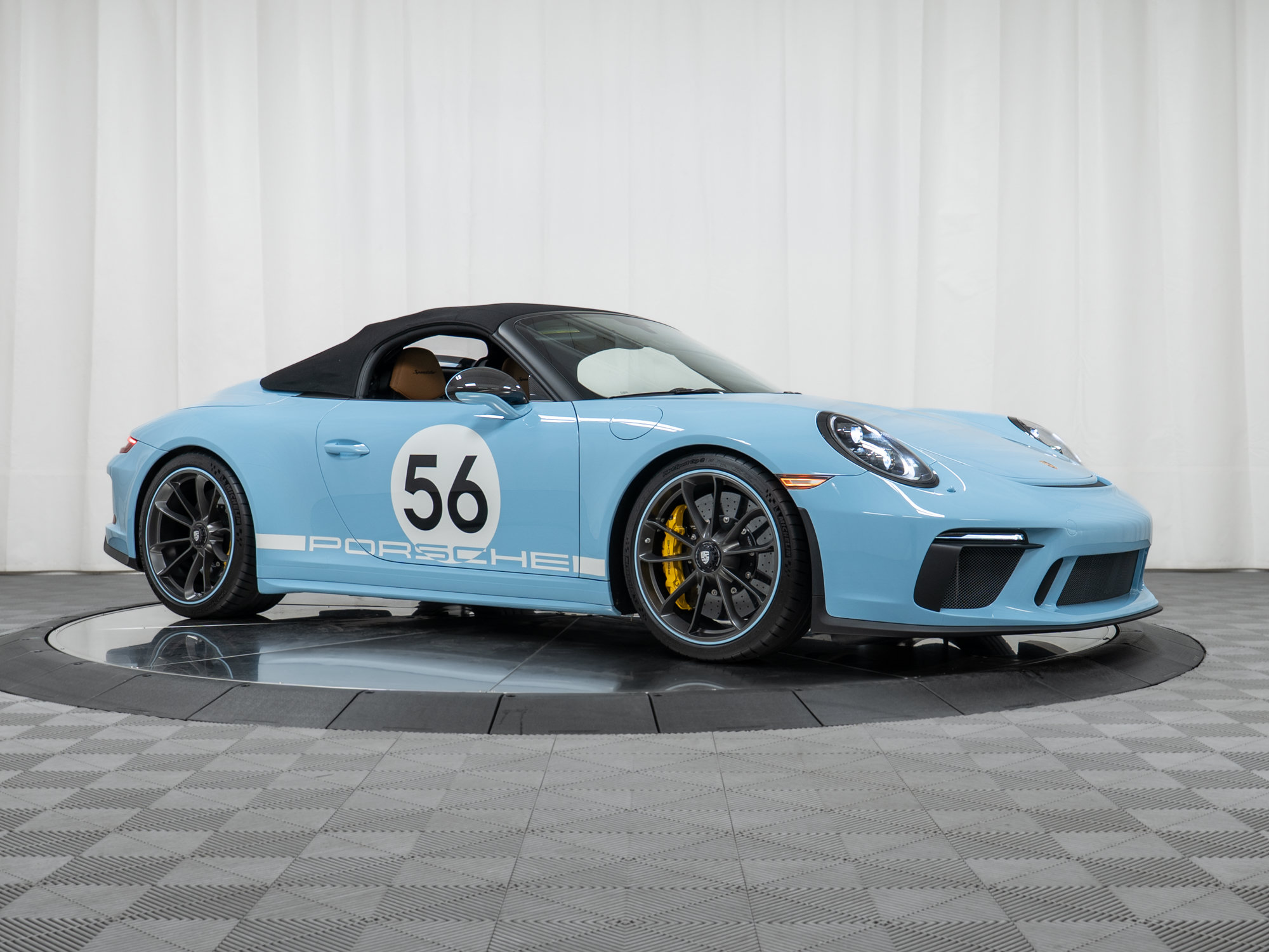 Certified 2019 Porsche 911 Speedster RWD image 44
