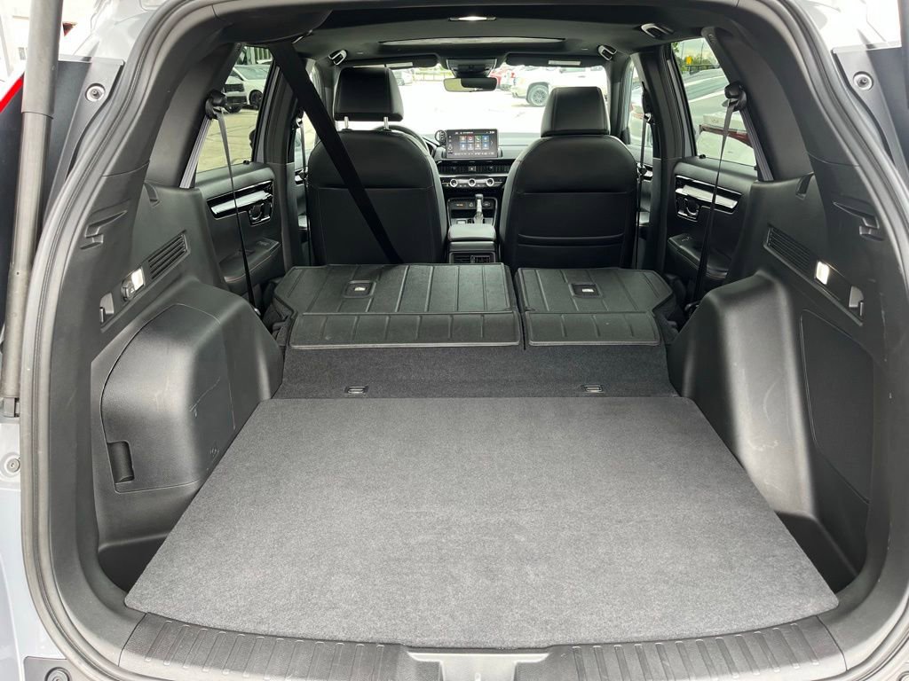 Used 2024 Honda CR-V Sport Touring image 32