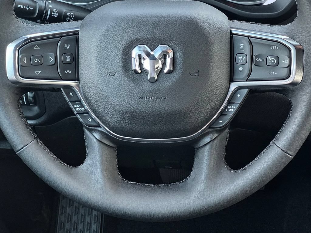 New 2027 RAM 1500 Laramie AWD/4WD image 18