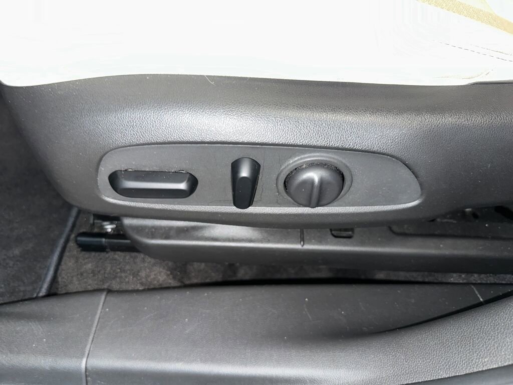 Certified 2022 Buick Encore GX Select image 6