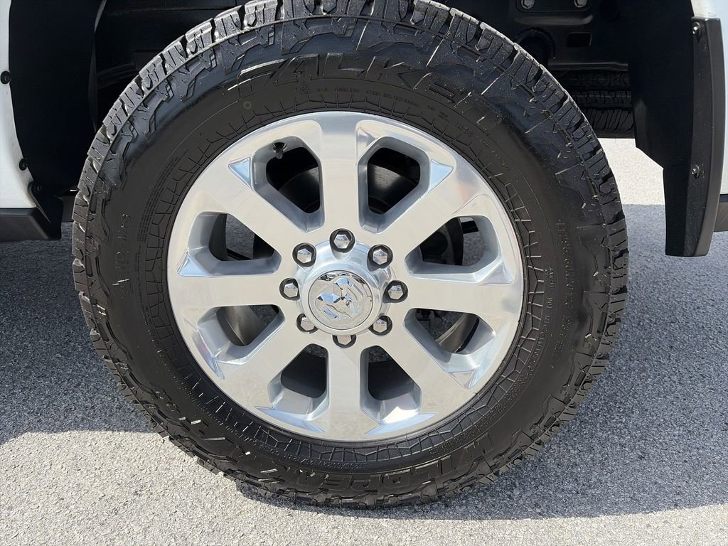 Used 2024 RAM 2500 Laramie w/ Sport Appearance Package image 39