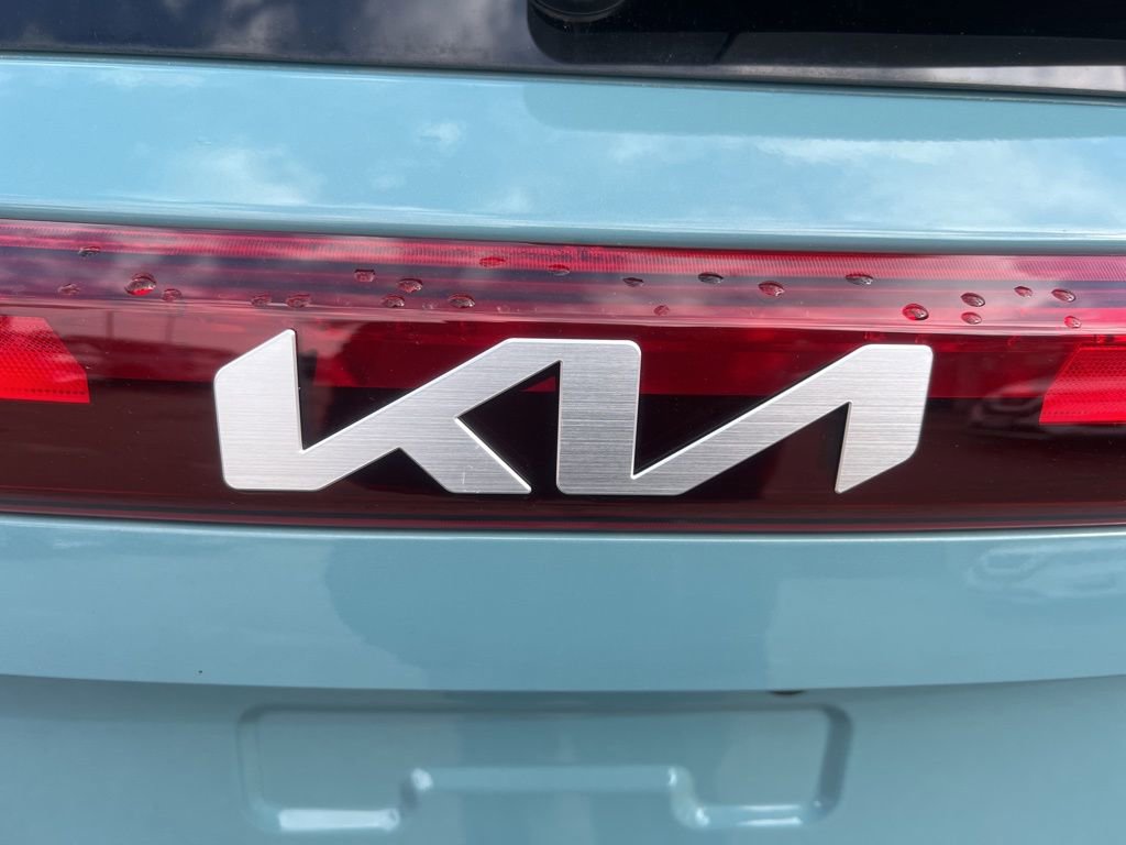 Certified 2024 Kia Seltos SX w/ SX Sunroof Package AWD/4WD image 37