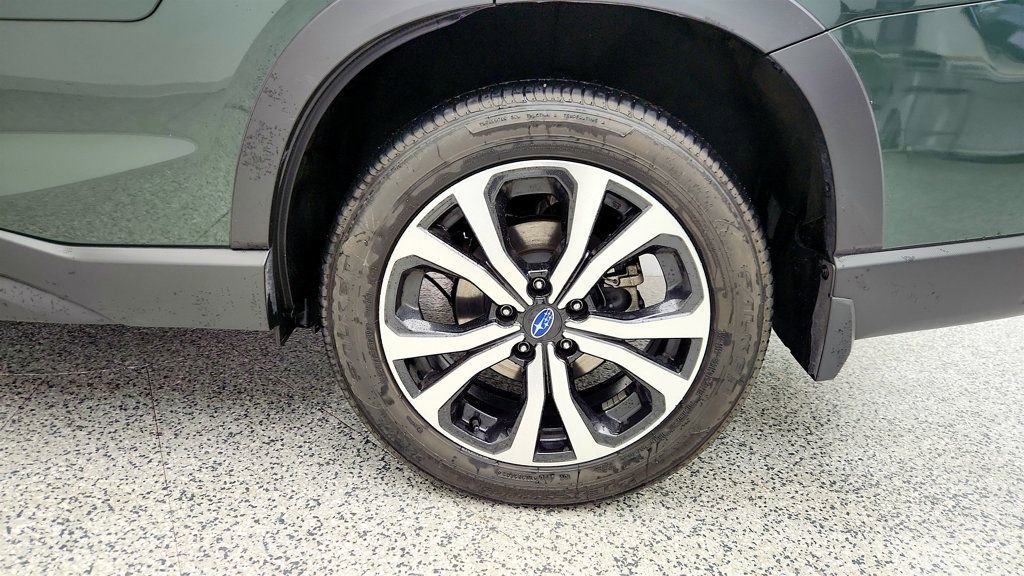 Used 2023 Subaru Forester Limited AWD/4WD image 9