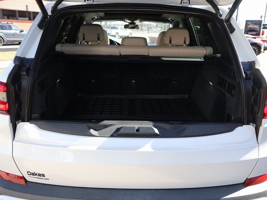 Used 2021 BMW X5 sDrive40i image 21