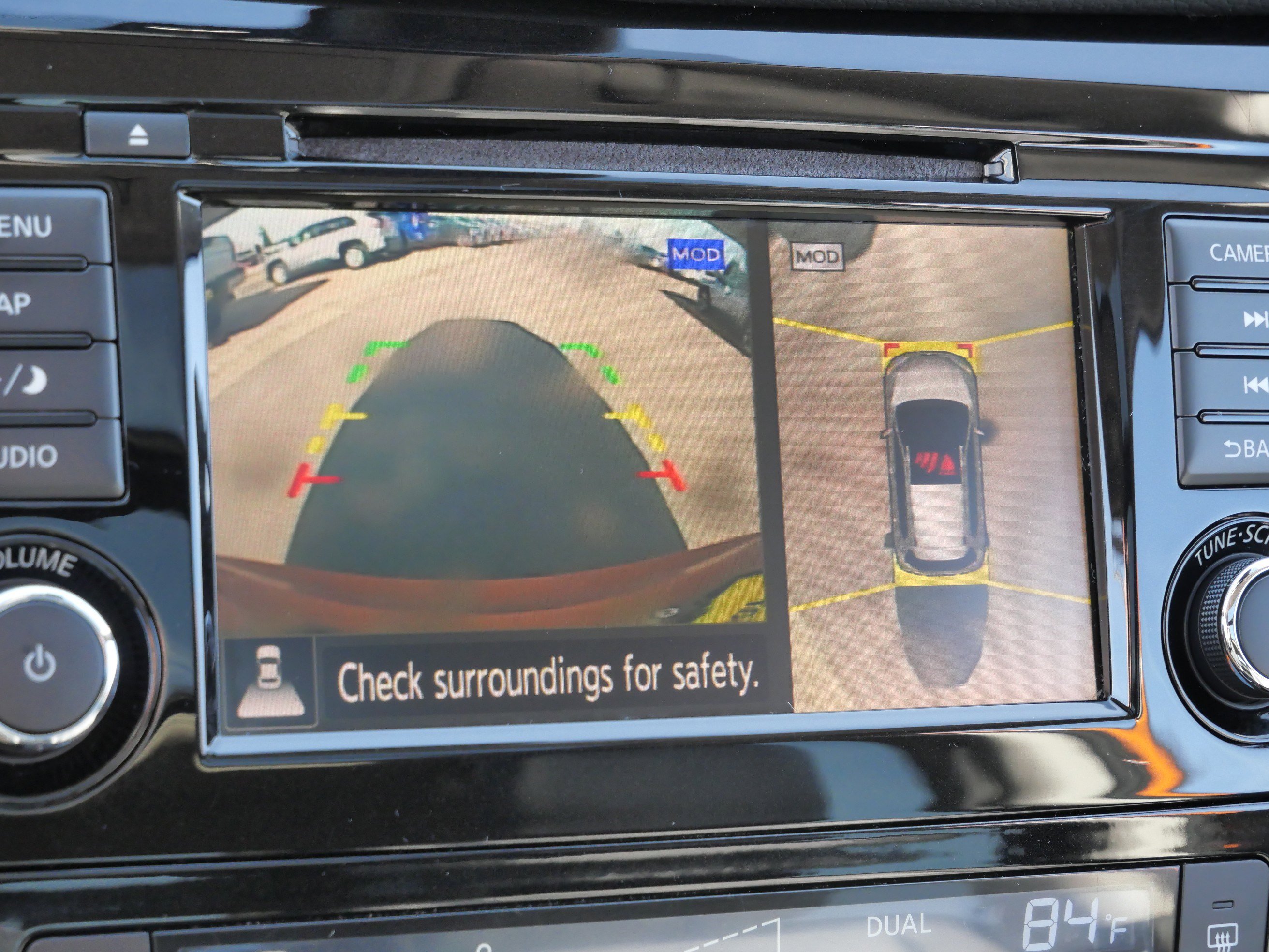 Used 2020 Nissan Rogue SL w/ Premium Package image 35