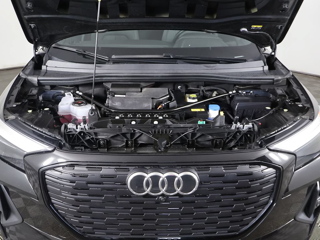 Used 2023 Audi Q4 e-tron Premium Plus w/ Premium Plus AWD/4WD image 21