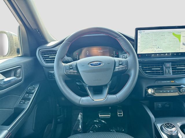 Used 2023 Ford Escape ST-Line w/ Tech Pack #1 AWD/4WD image 24