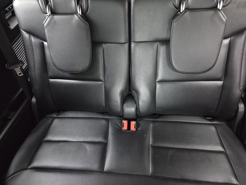 Used 2021 Ford Explorer Limited w/ Equipment Group 301A image 9