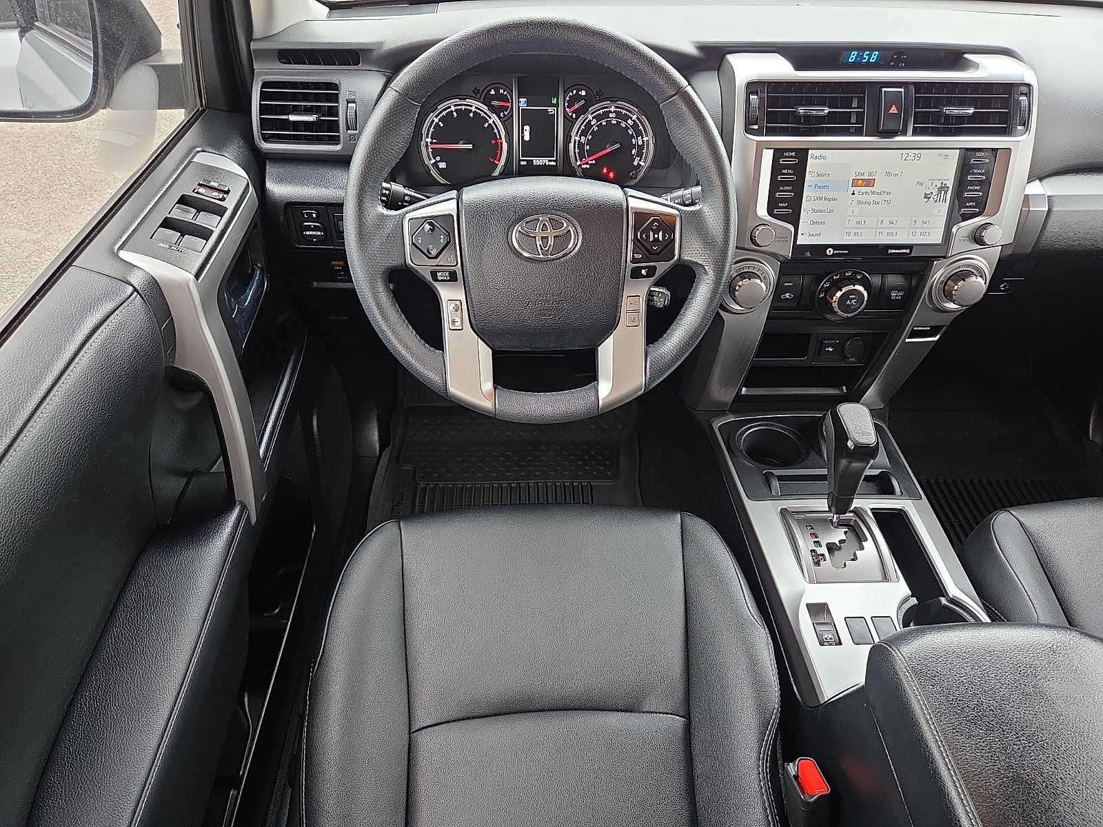 Used 2022 Toyota 4Runner TRD Sport AWD/4WD image 11