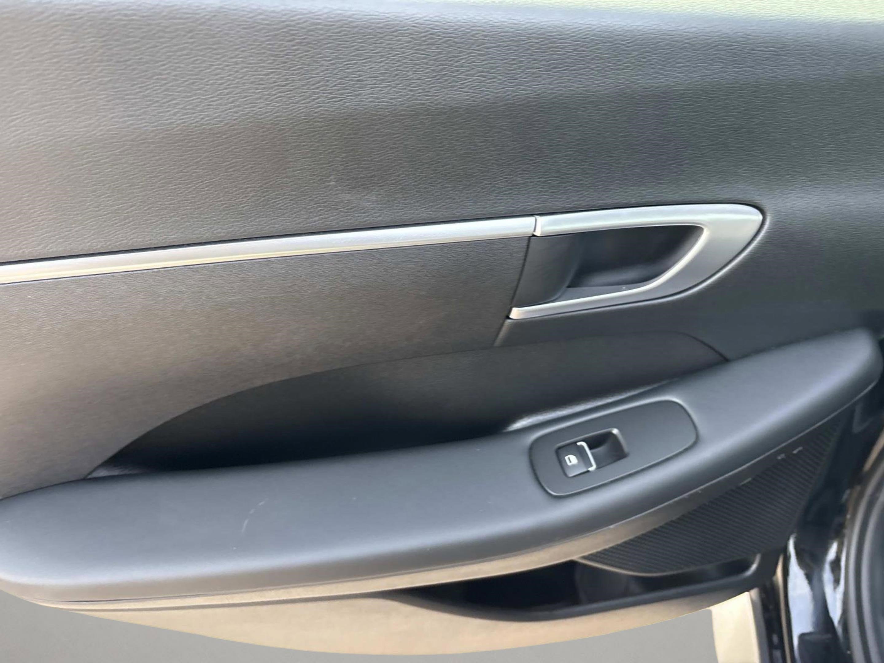 Used 2022 Hyundai Sonata SE image 18