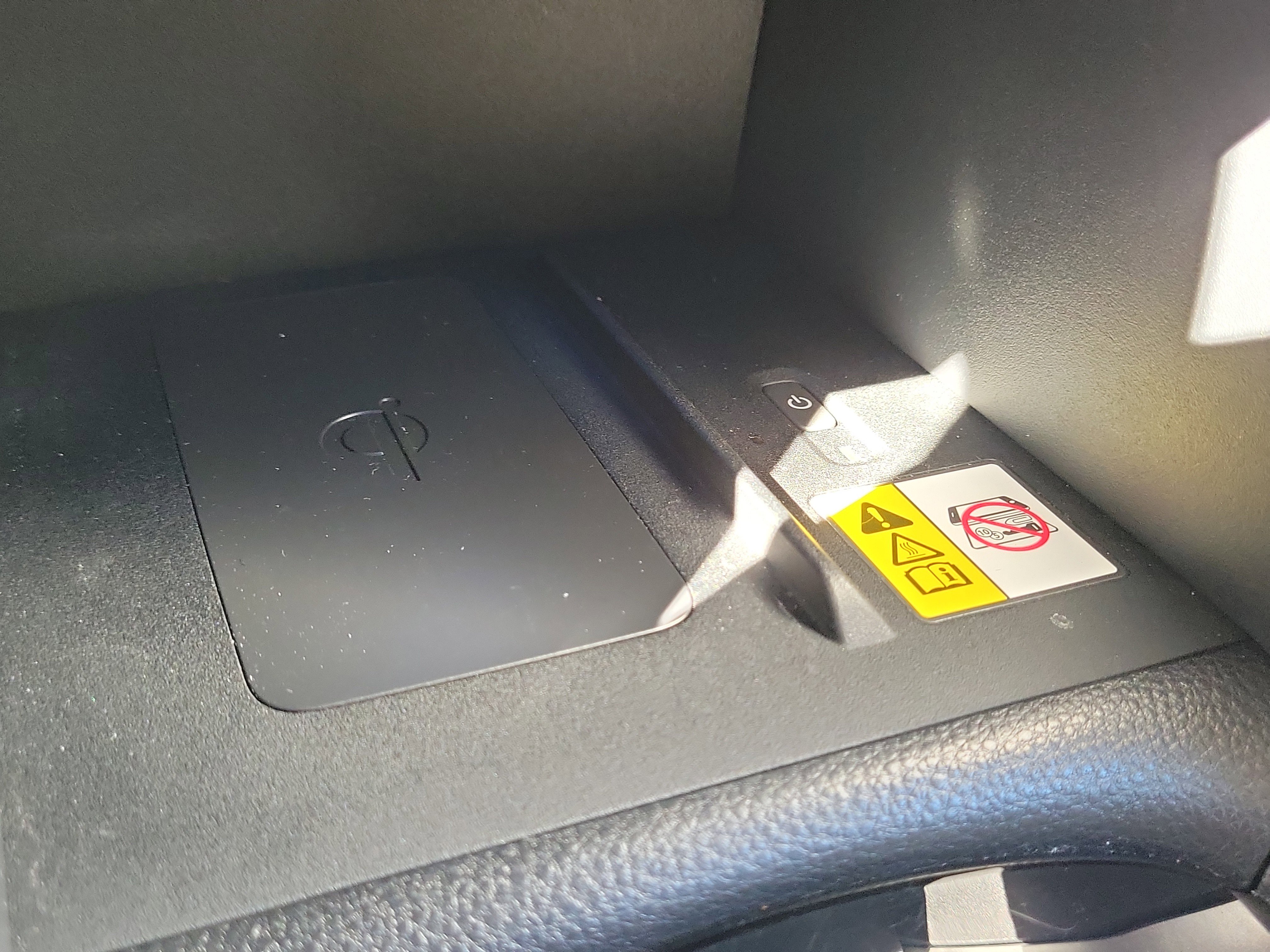 Used 2023 Toyota Corolla Cross XLE image 23