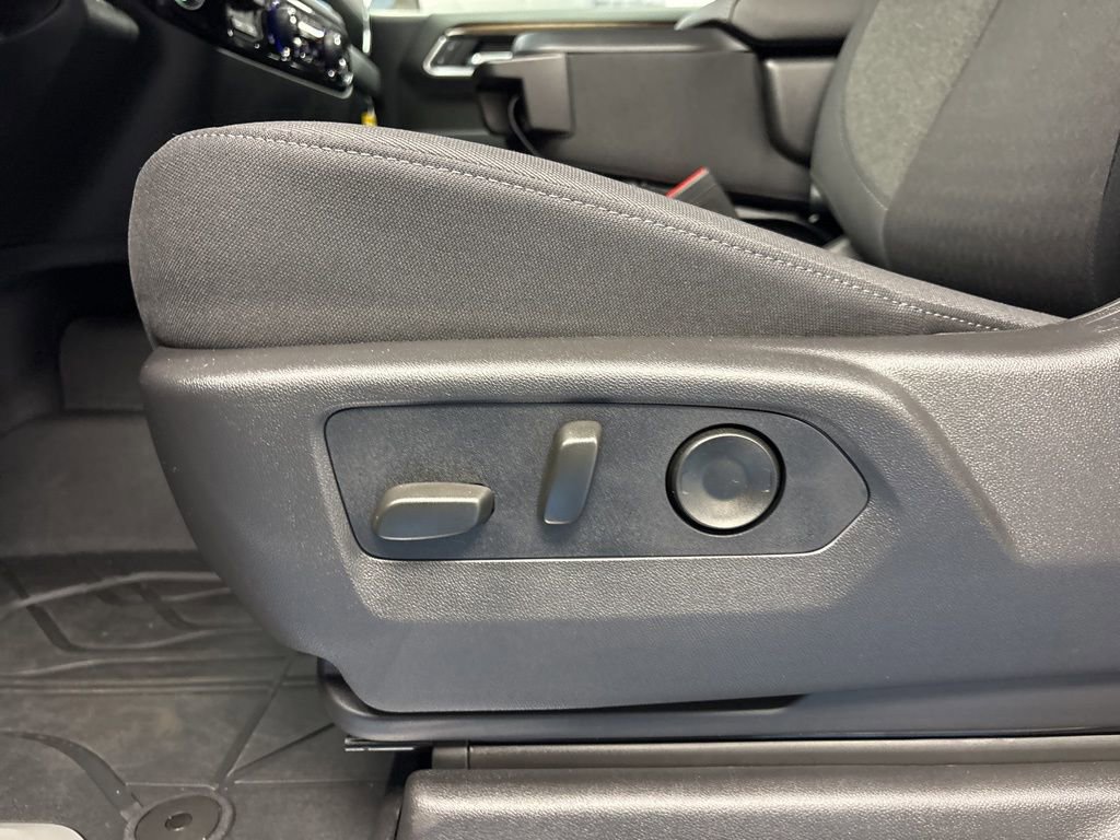 New 2026 Chevrolet Silverado 1500 LT w/ All Star Edition Plus image 25