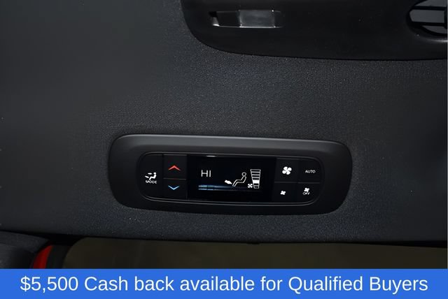 New 2026 Chrysler Pacifica Select w/ S Appearance Package FWD image 29