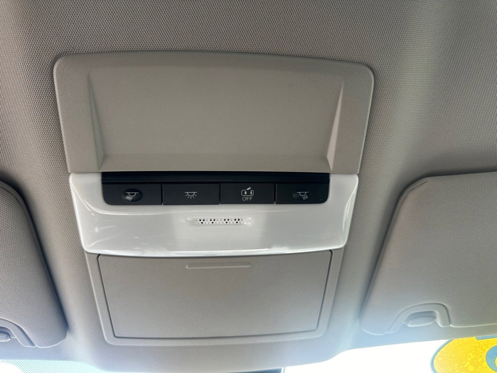 Used 2025 Nissan Altima 2.5 SV image 19