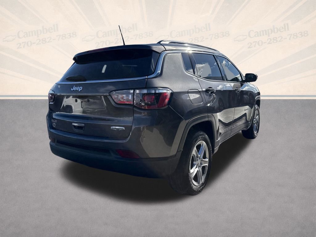 Used 2023 Jeep Compass Latitude image 6