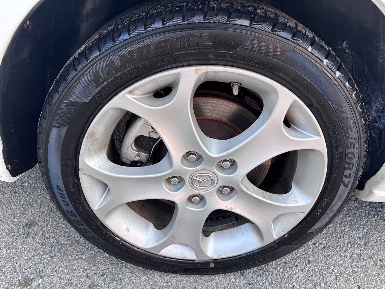 Used 2009 MAZDA MAZDA5 Sport FWD image 9