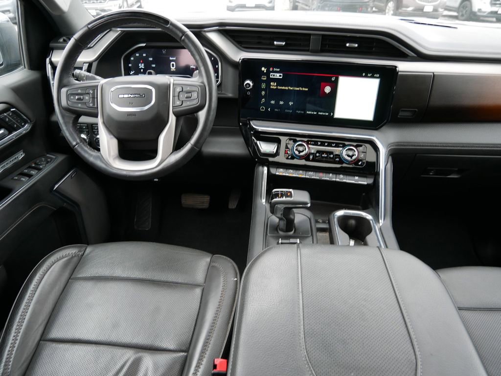 Used 2024 GMC Sierra 1500 Denali AWD/4WD image 19