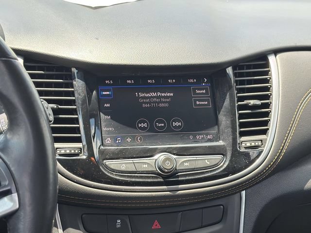 Used 2022 Chevrolet Trax LT w/ LT Convenience Package FWD image 14