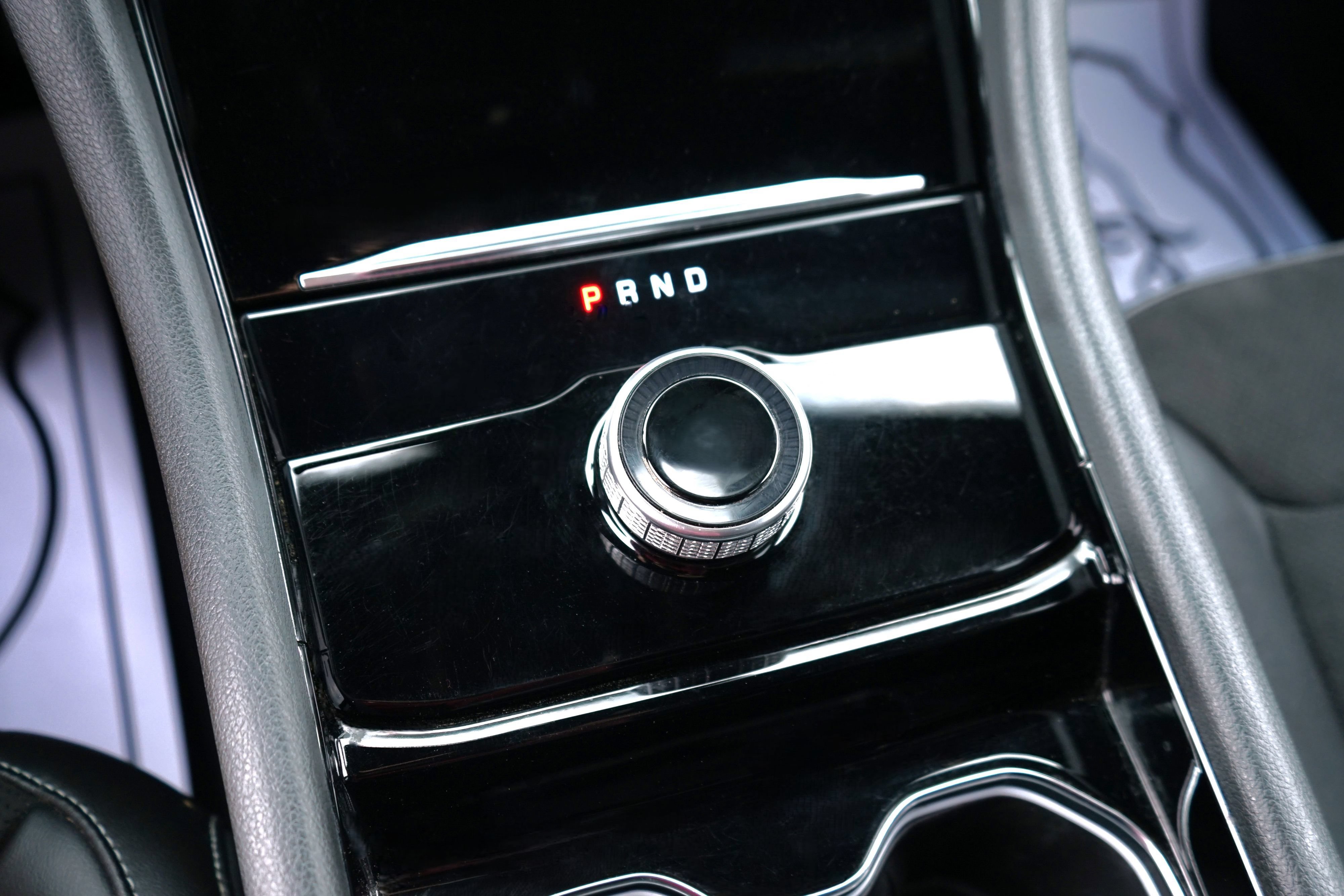 Used 2023 Jeep Grand Cherokee Altitude AWD/4WD image 23