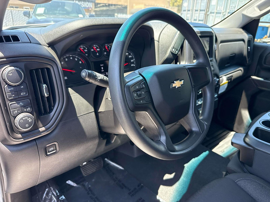 Used 2024 Chevrolet Silverado 1500 Custom w/ LPO, Dark Essentials Package AWD/4WD image 25