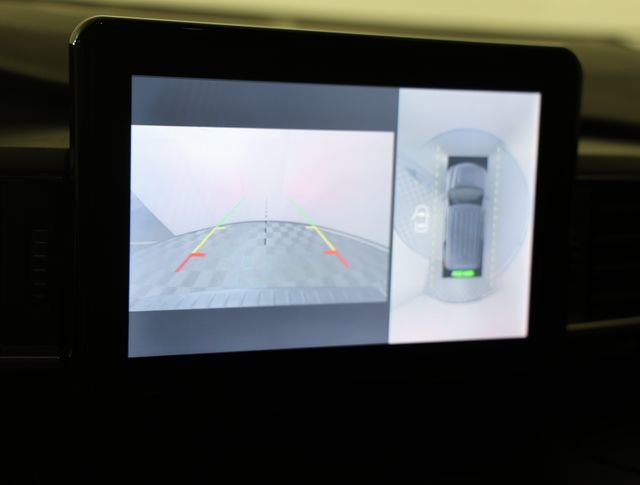 Used 2020 Ford Explorer ST image 11