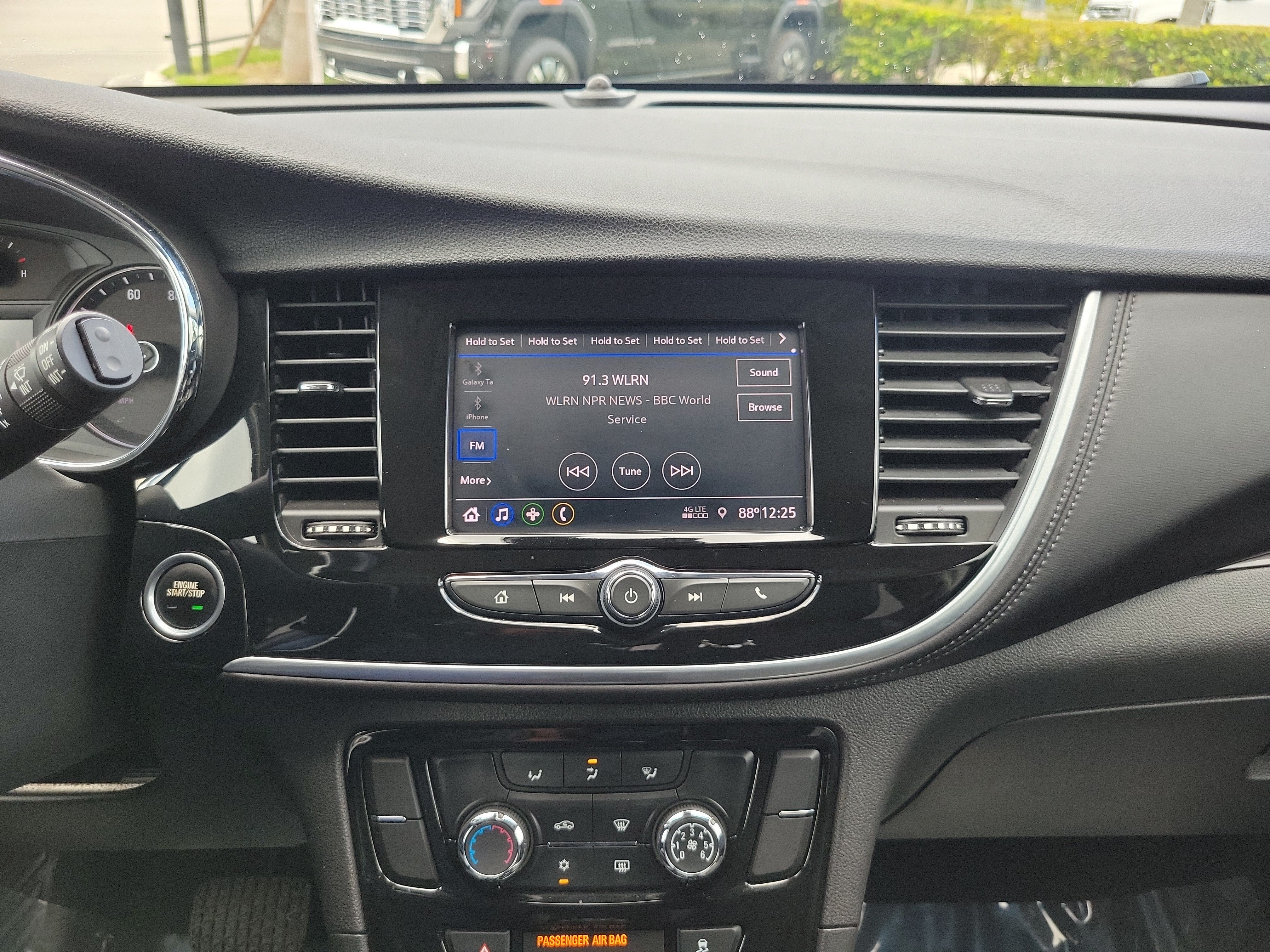 Used 2022 Buick Encore Preferred FWD image 21